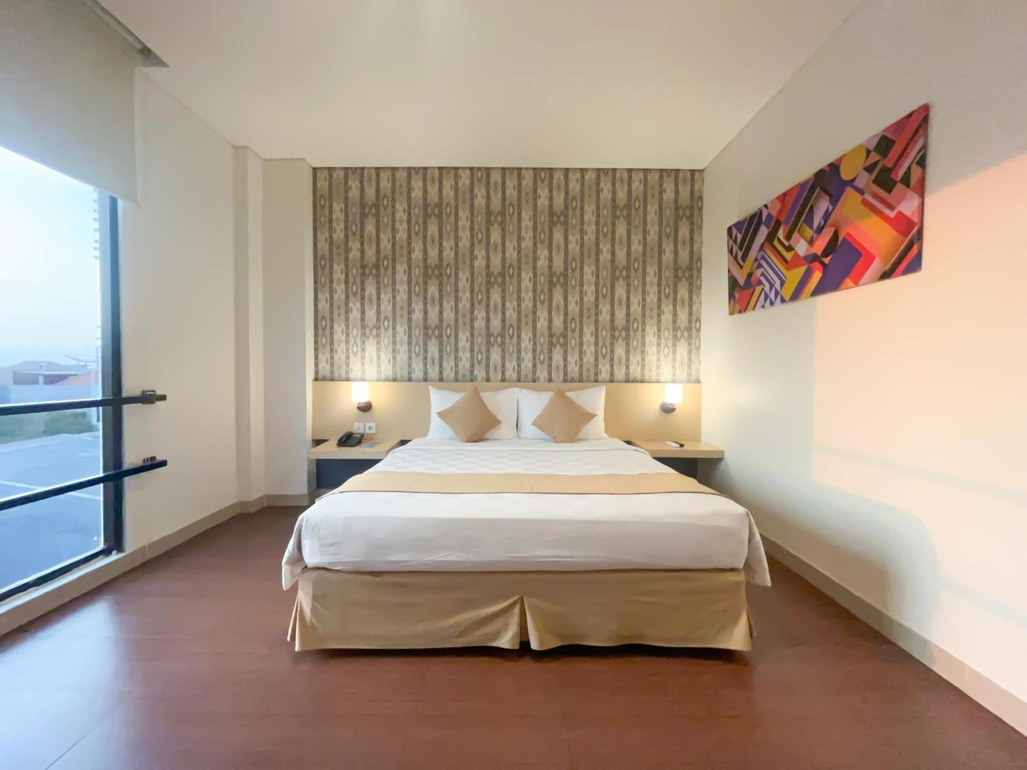 Hotel 88 Embong Malang Tunjungan Surabaya By Wh - Breakfast With The Best View On The Highest Floor And Strategic Location In The City Center Extérieur photo